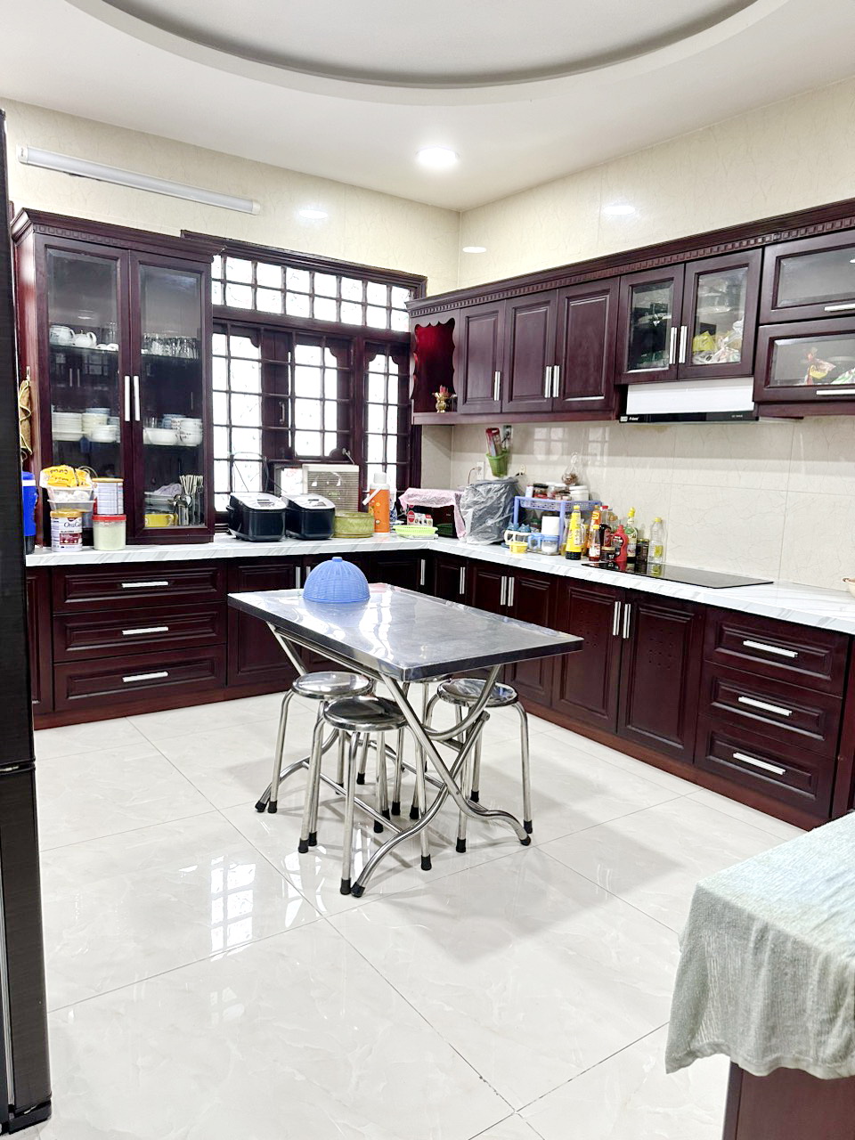 Bán nhà 4 lầu mặt tiền kinh doanh đường Bà Hạt Phường 9 Quận 10